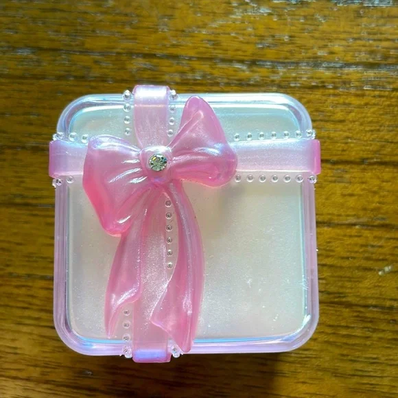 14kt Birthstone earrings June/Pink - Picture 2 of 5